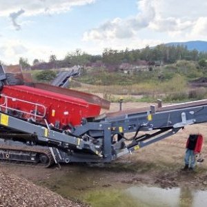 foto 25.7t sieb sortier 300t/h mobil Maximus 512S (Rubble-Master) / RubbleMaster HS5000 M