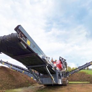 foto 25.7t sieb sortier 300t/h mobil Maximus 512S (Rubble-Master) / RubbleMaster HS5000 M