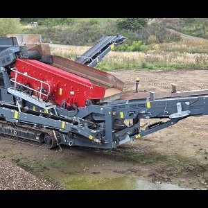 foto 25.7t sieb sortier 300t/h mobil Maximus 512S (Rubble-Master) / RubbleMaster HS5000 M